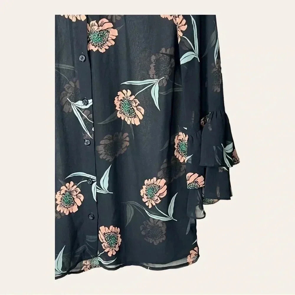 0508w. Cabi Sheer Top With Flutter 3/4 Sleeves Fl… - image 8